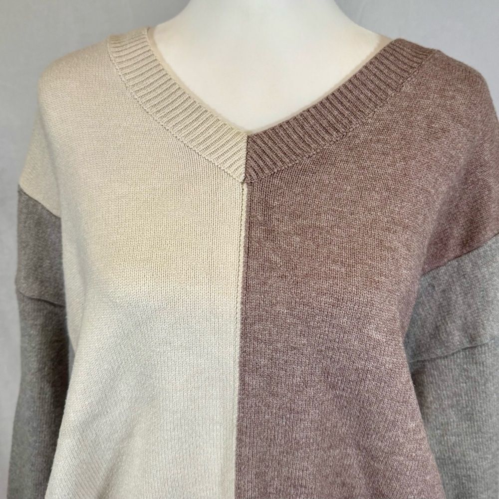 Mainstrip Cream Mauve And Gray Color Block Sweate… - image 3